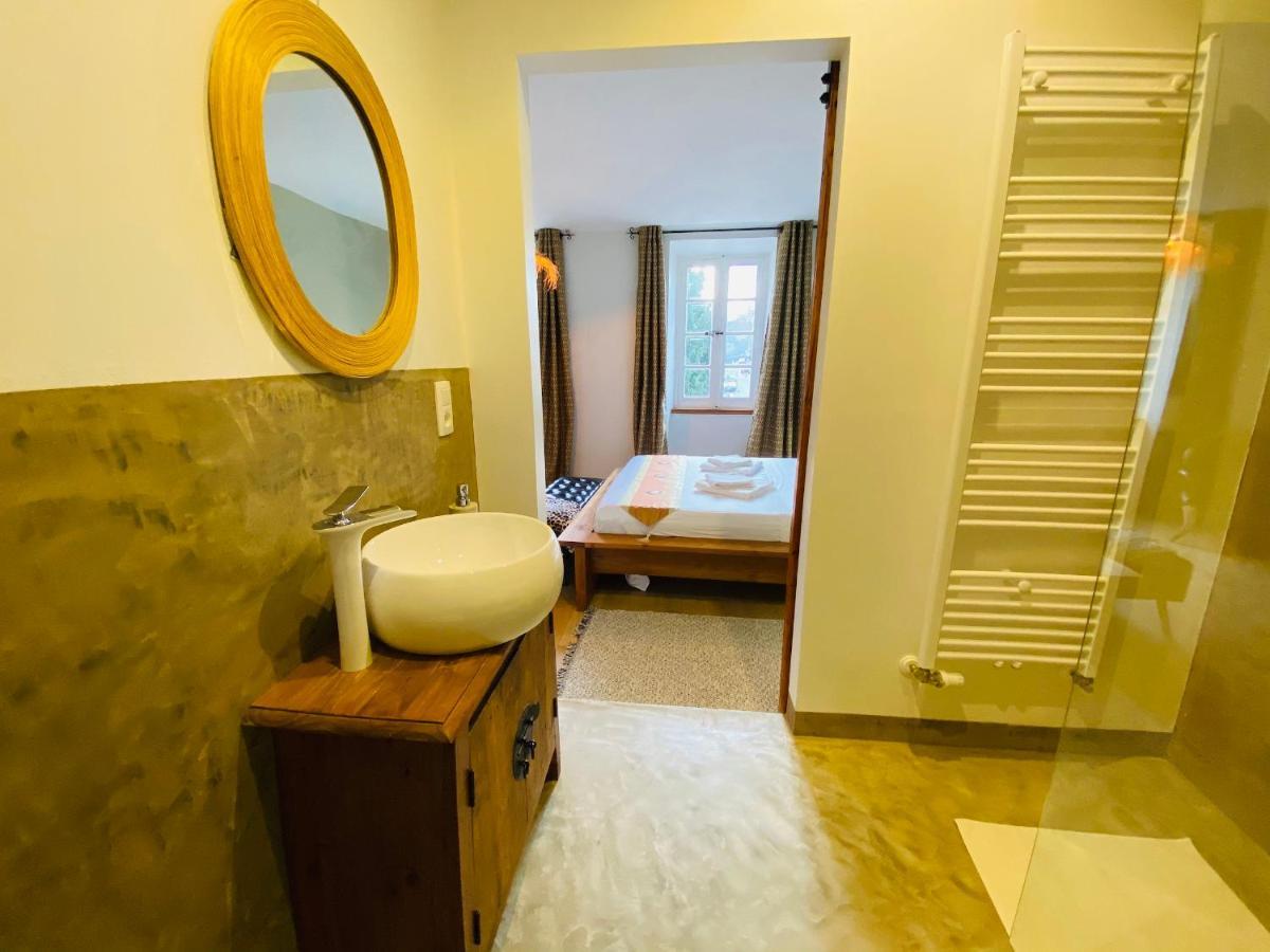 Aux Berges Du Libre Bed & Breakfast Felines-Termenes Екстериор снимка