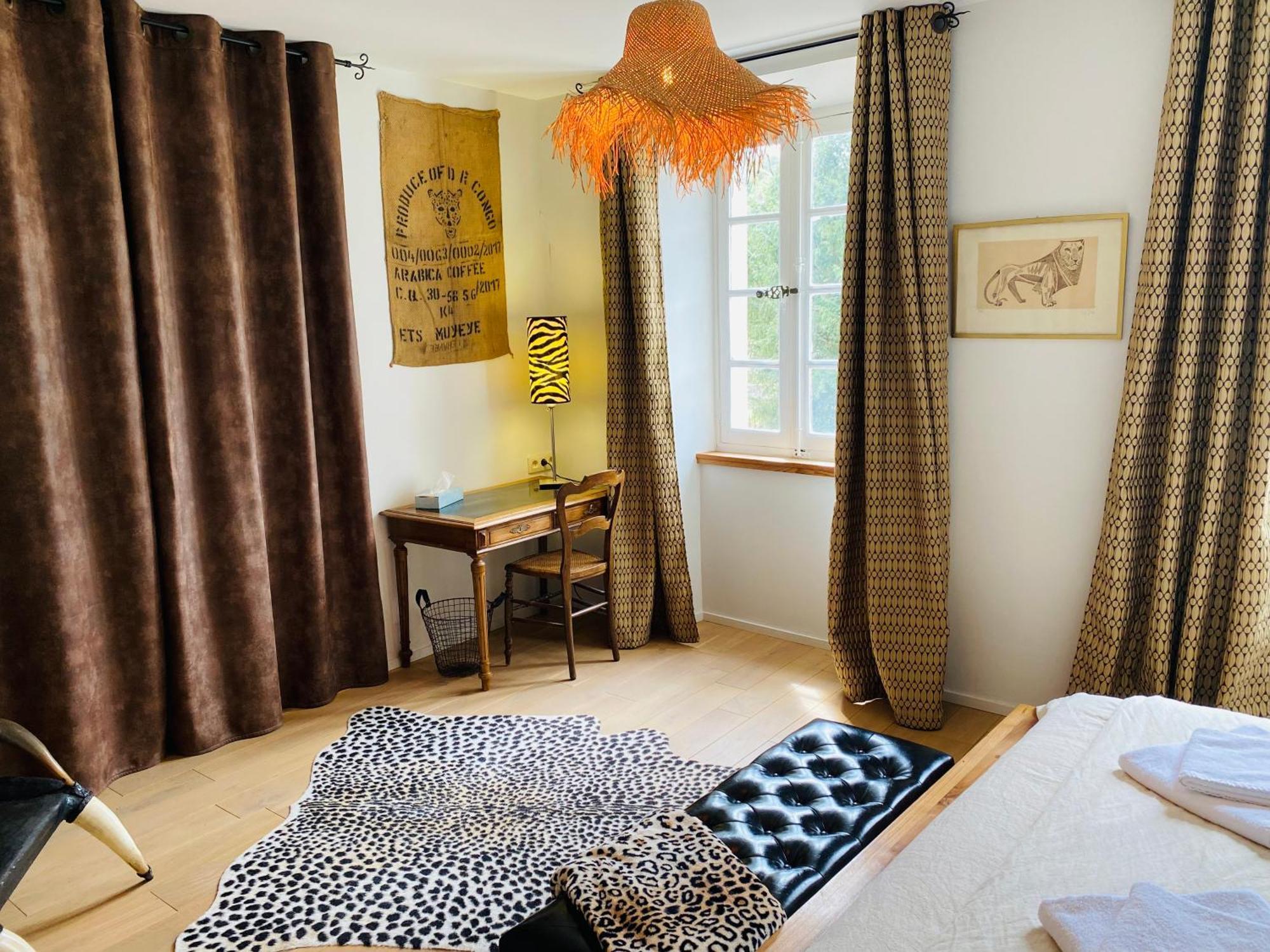 Aux Berges Du Libre Bed & Breakfast Felines-Termenes Стая снимка